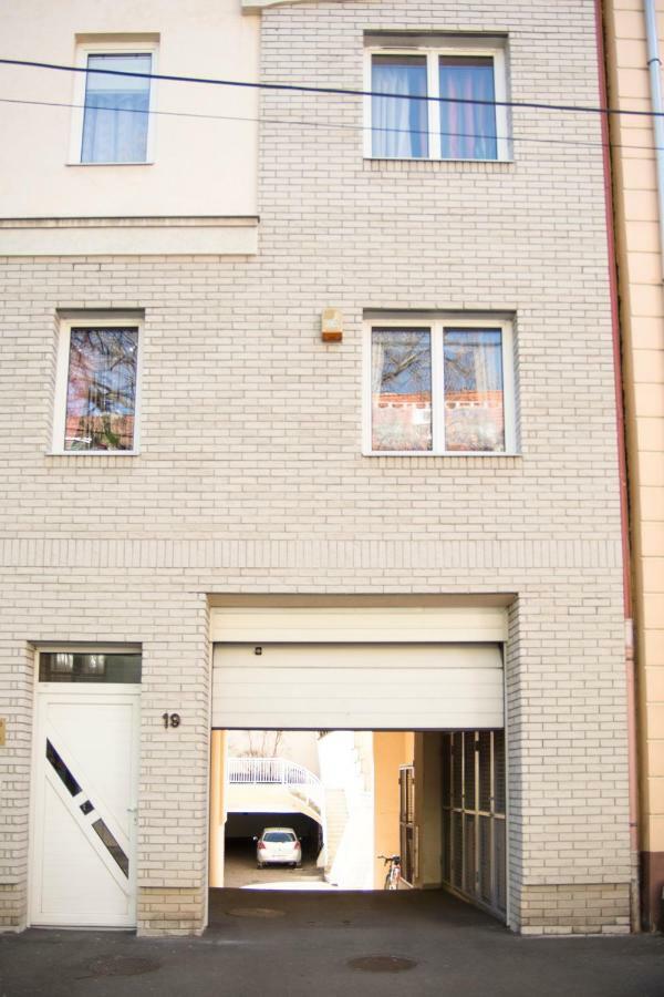 Aida Sport Apartman Эгер Экстерьер фото